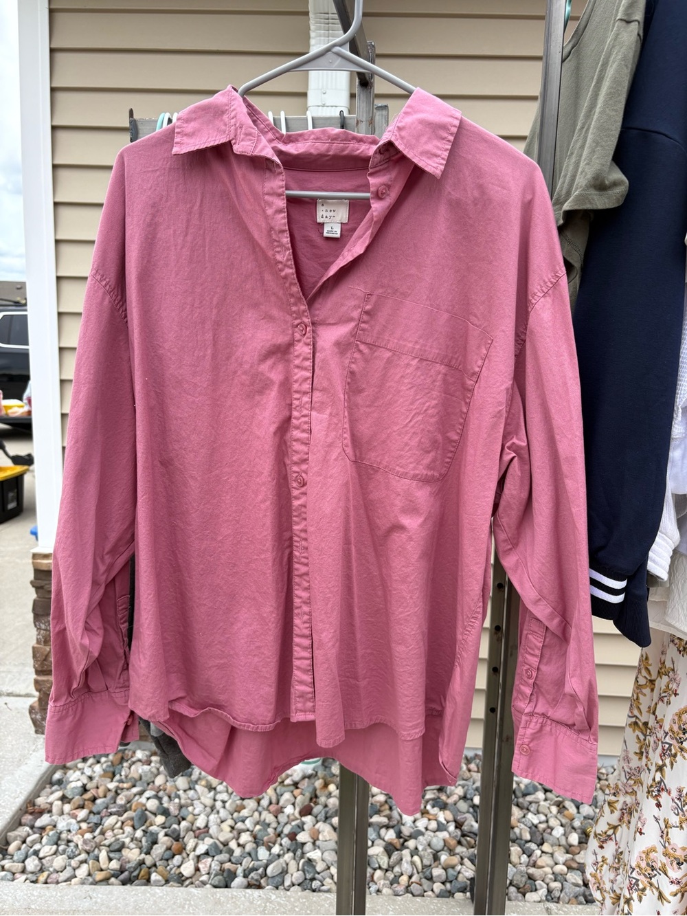 a new day Button-Down Shirt in Dusty Rose Pink